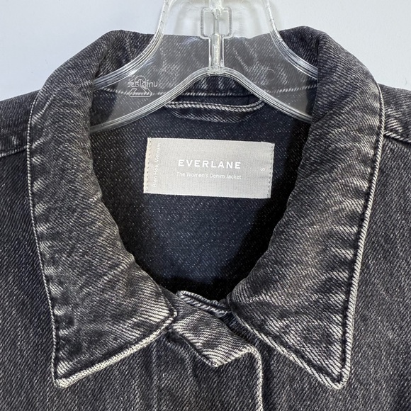 EVERLANE The Women’s Denim Jean Jacket S Washed Black Gray Minimalist 90s Boho - Picture 9 of 16